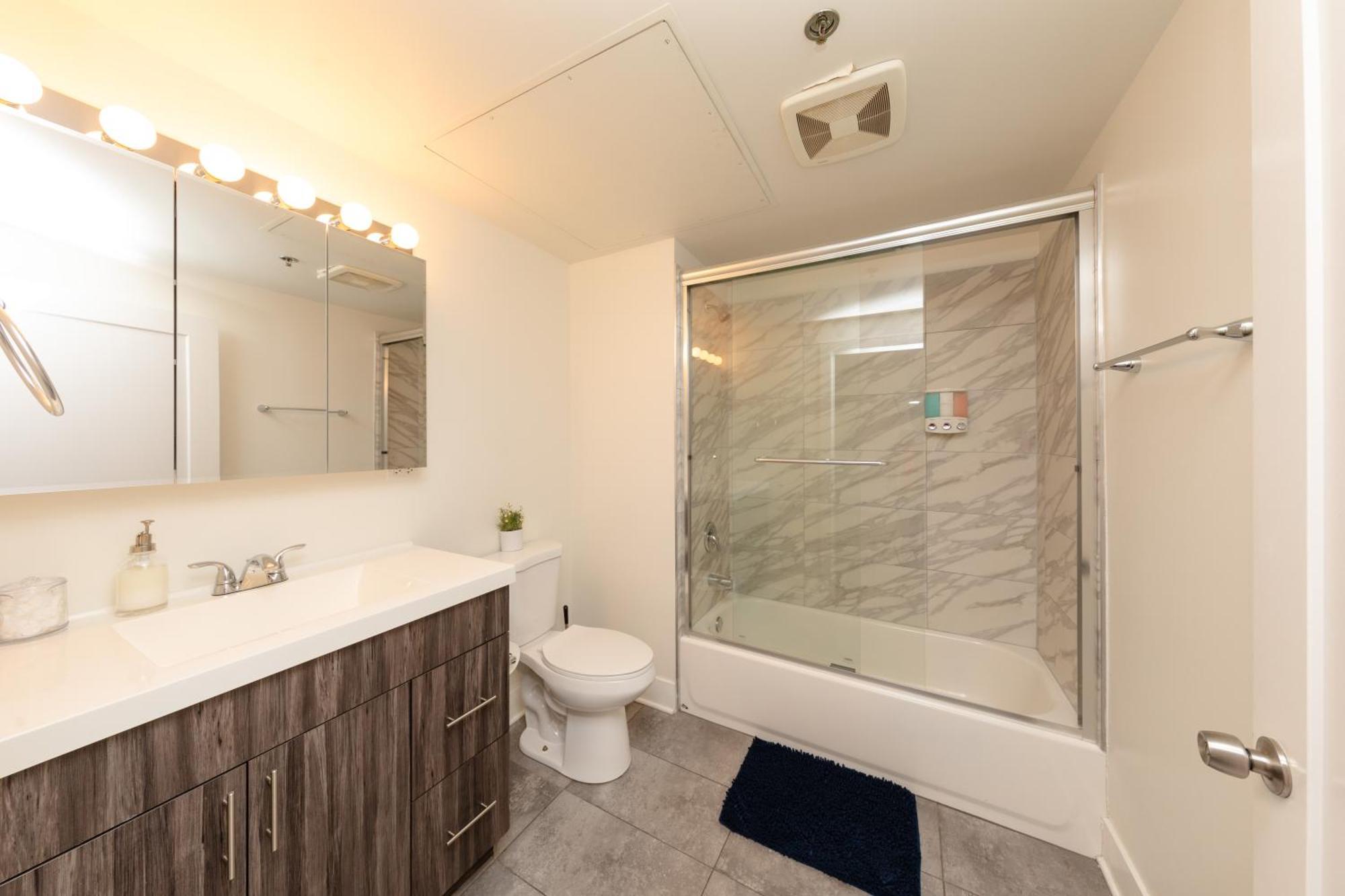 Family Friendly 2Br South Loop Suite With Optional Parking And Gym Access Sleeps Up To 8 Near Mccormick Place And Soldier Field Chicago Luaran gambar